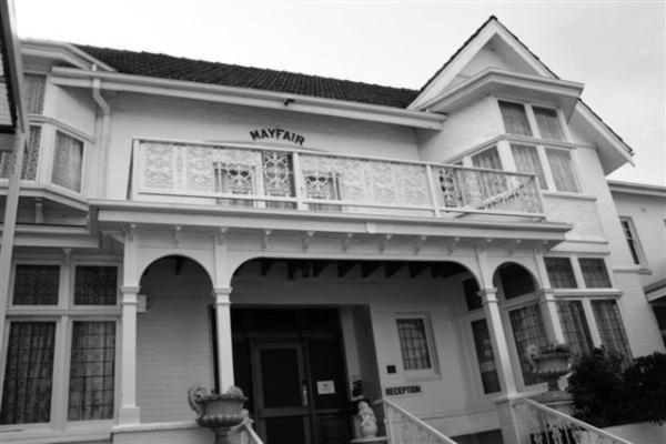 Motel Mayfair On Cavell Hobart Bagian luar foto